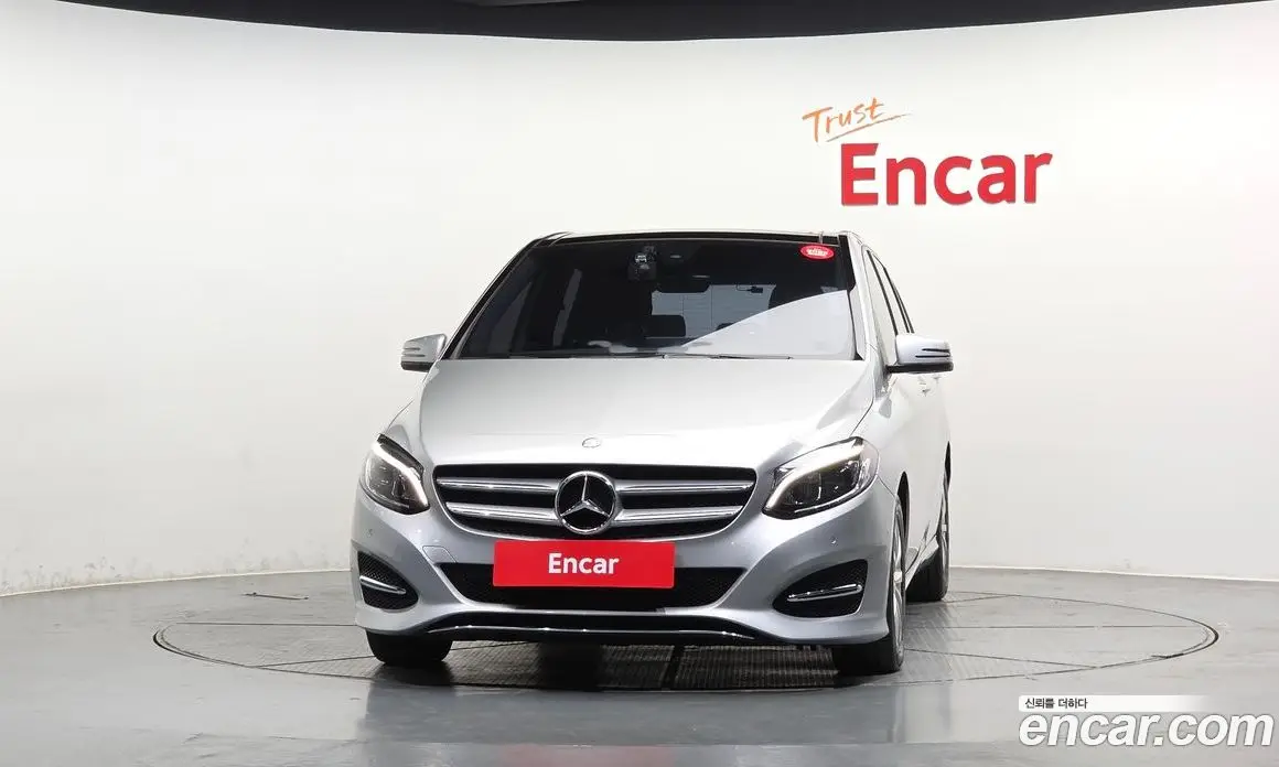 Mercedes-Benz B-Class 2015 2.1 автомат (гидро), фото 3 Mercedes-Benz B-Class 2015 2.1 автомат (гидро), фото 3
