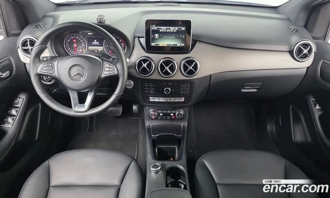 Mercedes-Benz B-Class 2015 2.1 автомат (гидро), фото 7 Mercedes-Benz B-Class 2015 2.1 автомат (гидро), фото 7