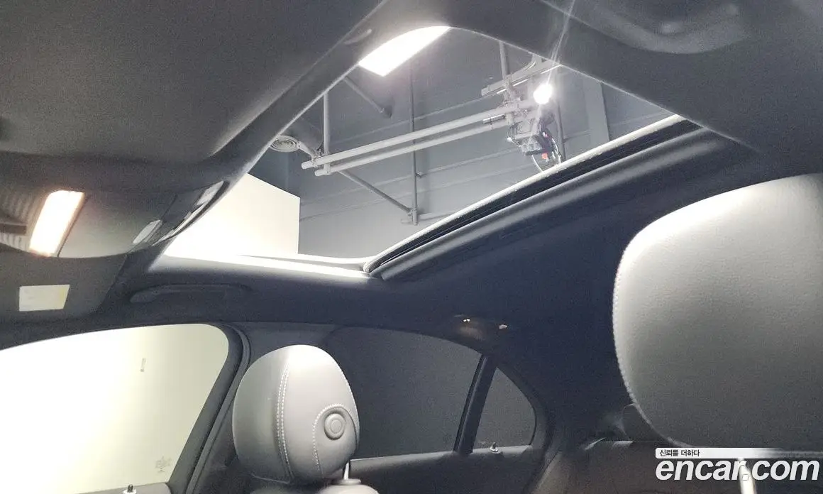 Mercedes-Benz C-Class 2021 2.0 автомат (гидро), фото 23