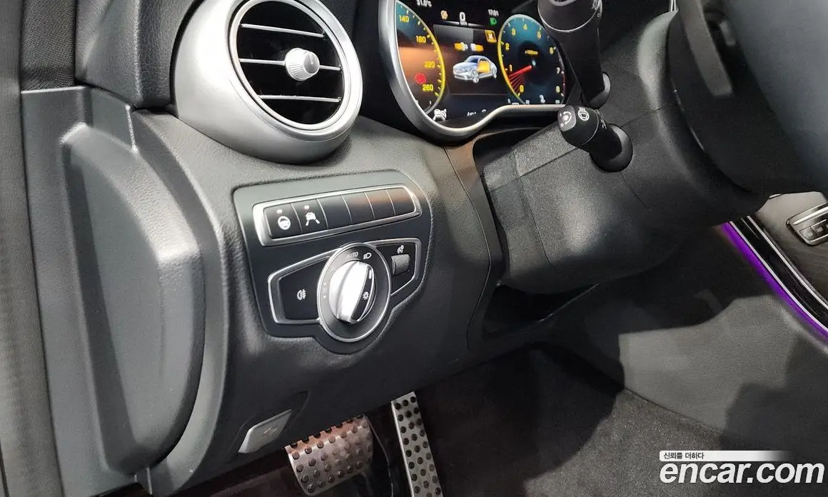 Mercedes-Benz C-Class 2021 2.0 автомат (гидро), фото 29