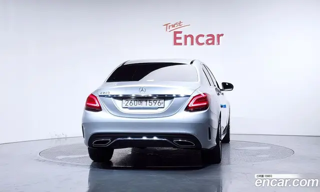 Mercedes-Benz C-Class 2021 2.0 автомат (гидро), миниатюра 4