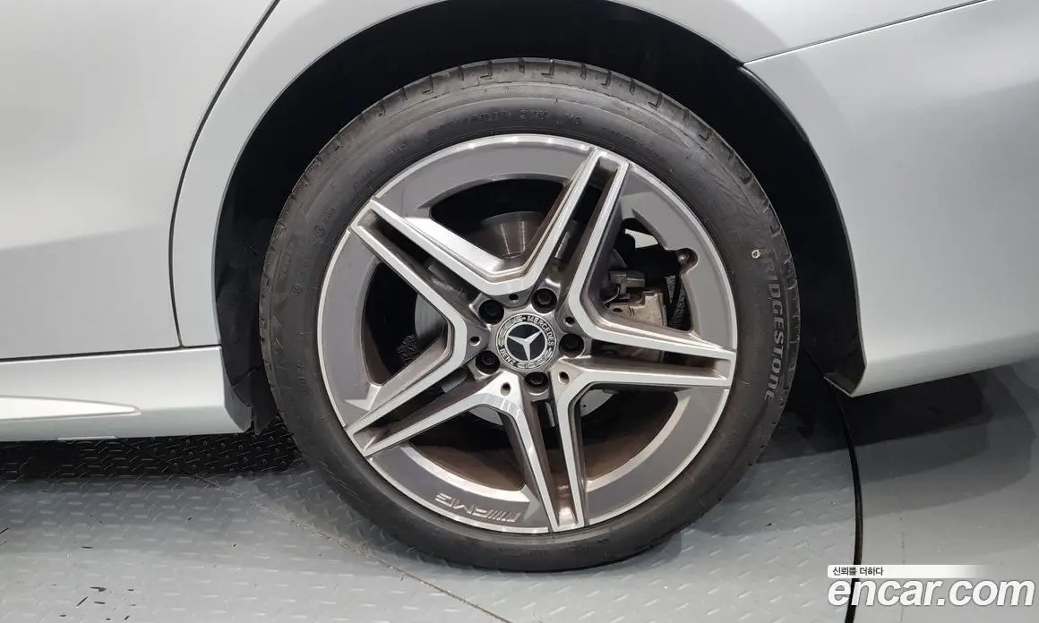 Mercedes-Benz C-Class 2021 2.0 автомат (гидро), фото 7