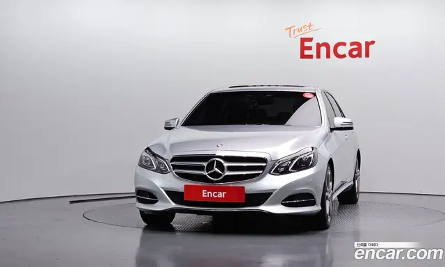 Mercedes-Benz E-Class 2015 2.1 автомат (гидро), миниатюра 3