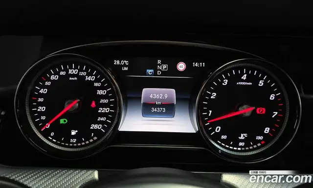 Mercedes-Benz E-Class 2019 2.0 автомат (гидро), миниатюра 11 Mercedes-Benz E-Class 2019 2.0 автомат (гидро), миниатюра 11