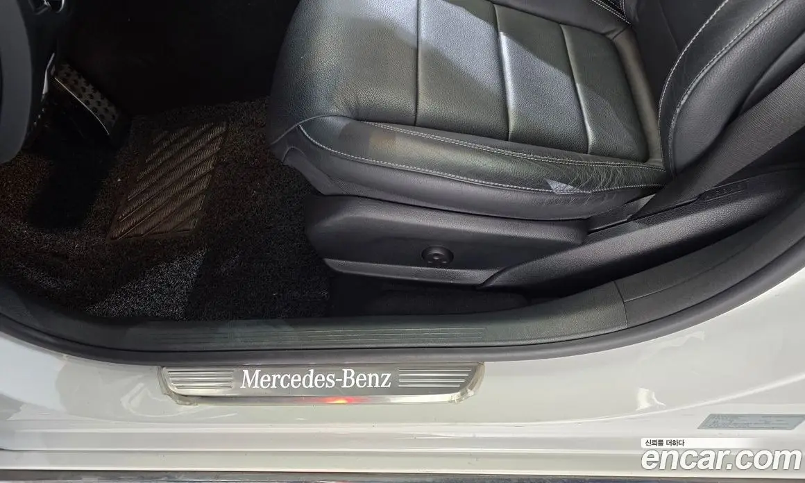 Mercedes-Benz E-Class 2019 2.0 автомат (гидро), фото 37 Mercedes-Benz E-Class 2019 2.0 автомат (гидро), фото 37