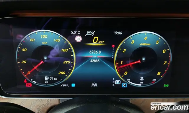 Mercedes-Benz E-Class 2020 2.0 автомат (гидро), миниатюра 8 Mercedes-Benz E-Class 2020 2.0 автомат (гидро), миниатюра 8