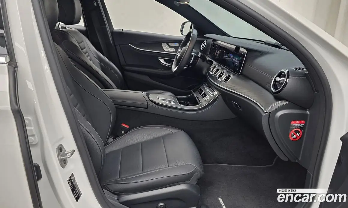 Mercedes-Benz E-Class 2023 1.9 автомат (гидро), фото 16