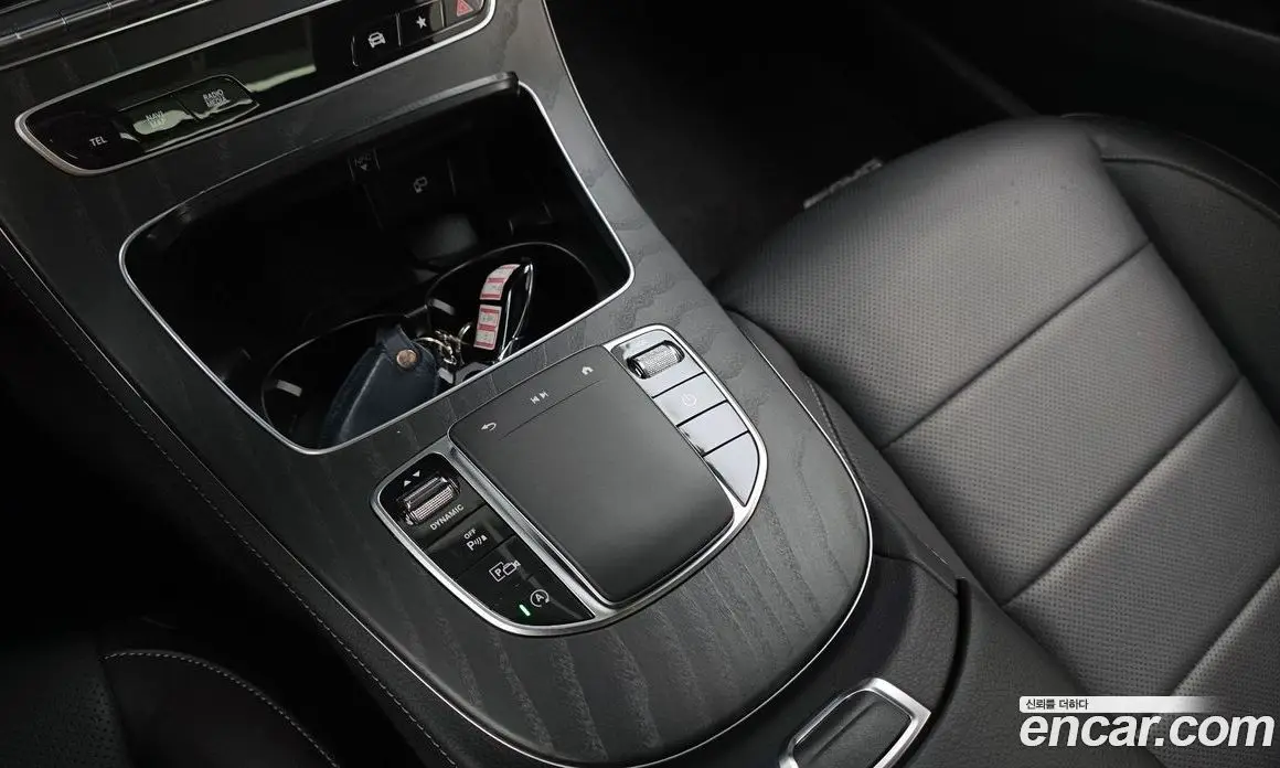 Mercedes-Benz E-Class 2023 1.9 автомат (гидро), фото 31