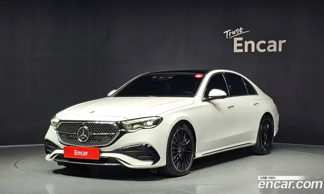 Mercedes-Benz E-Class 2025 2.0 автомат (гидро), миниатюра 1 Mercedes-Benz E-Class 2025 2.0 автомат (гидро), миниатюра 1