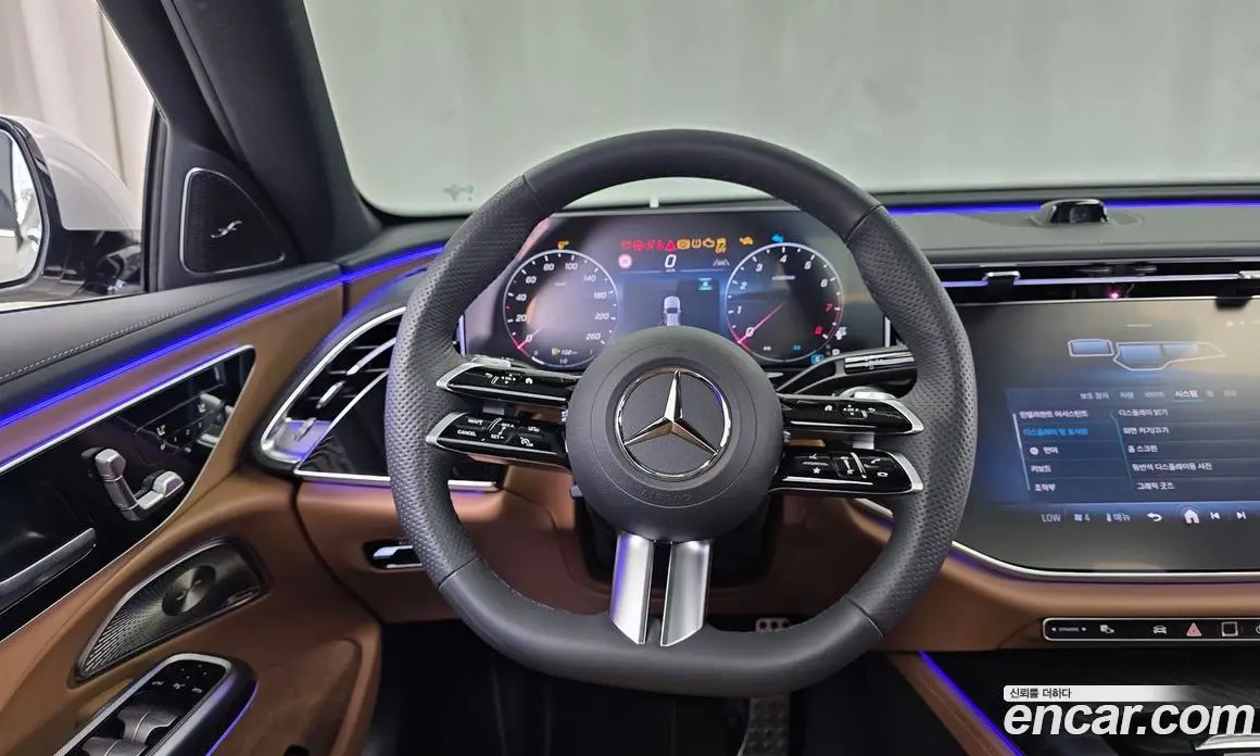 Mercedes-Benz E-Class 2025 2.0 автомат (гидро), фото 12 Mercedes-Benz E-Class 2025 2.0 автомат (гидро), фото 12