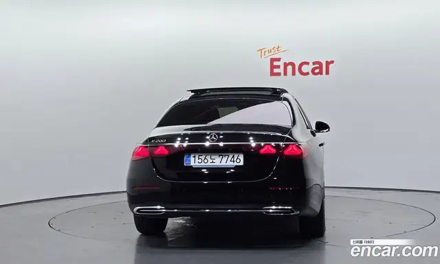 Mercedes-Benz E-Class 2025 2.0 автомат (гидро), миниатюра 4 Mercedes-Benz E-Class 2025 2.0 автомат (гидро), миниатюра 4
