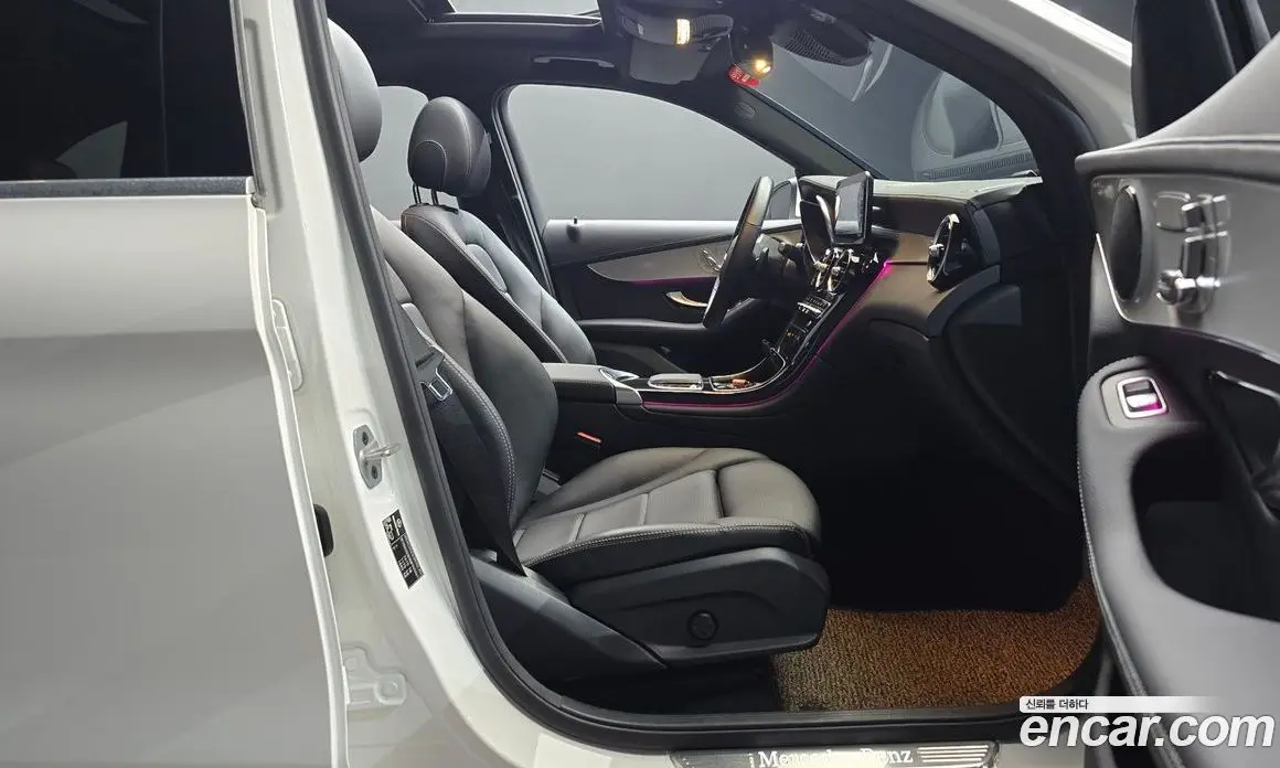 Mercedes-Benz GLC-Class 2021 2.0 автомат (гидро), фото 16