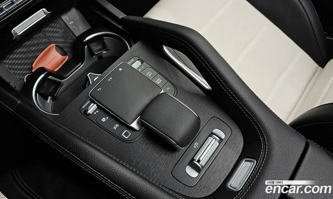 Mercedes-Benz GLE-Class 2025 3.0 автомат (гидро), фото 17 Mercedes-Benz GLE-Class 2025 3.0 автомат (гидро), фото 17