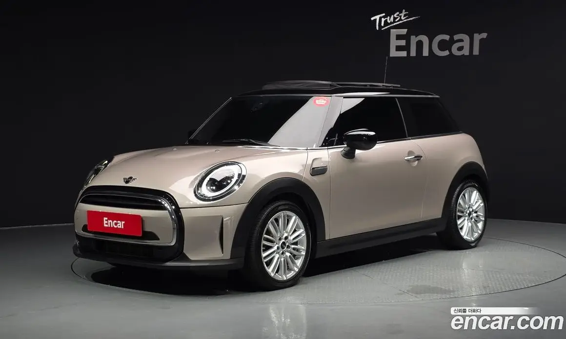 Mini Cooper 2021 1.5 автомат (гидро), фото 1 Mini Cooper 2021 1.5 автомат (гидро), фото 1