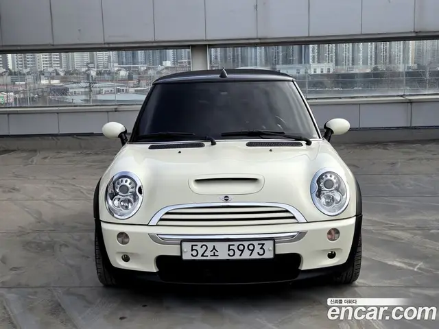 Mini Cooper Convertible 2007 1.6 автомат (гидро), миниатюра 2 Mini Cooper Convertible 2007 1.6 автомат (гидро), миниатюра 2
