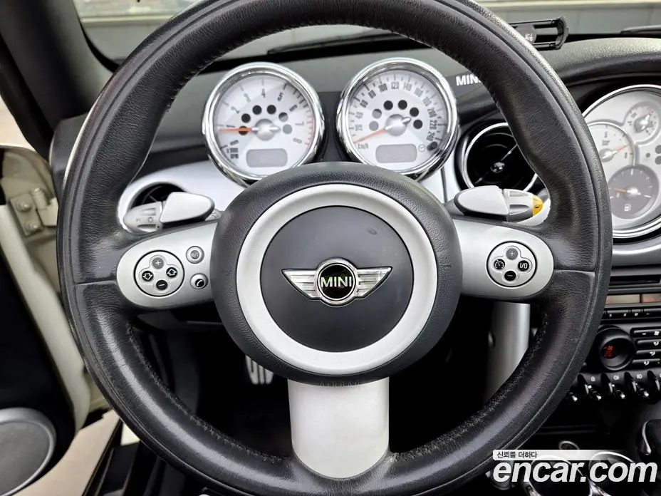 Mini Cooper Convertible 2007 1.6 автомат (гидро), фото 13 Mini Cooper Convertible 2007 1.6 автомат (гидро), фото 13