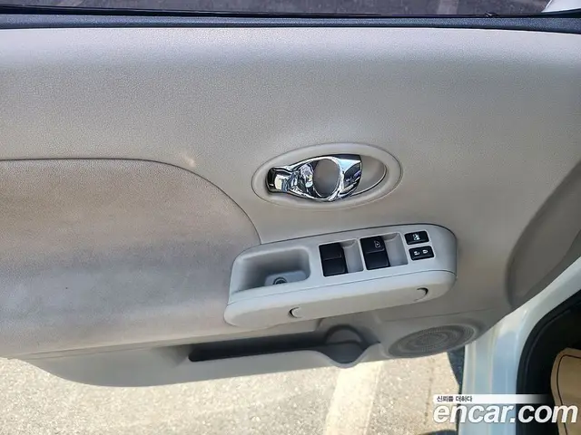 Nissan Cube 2012 1.8 автомат (гидро), миниатюра 12