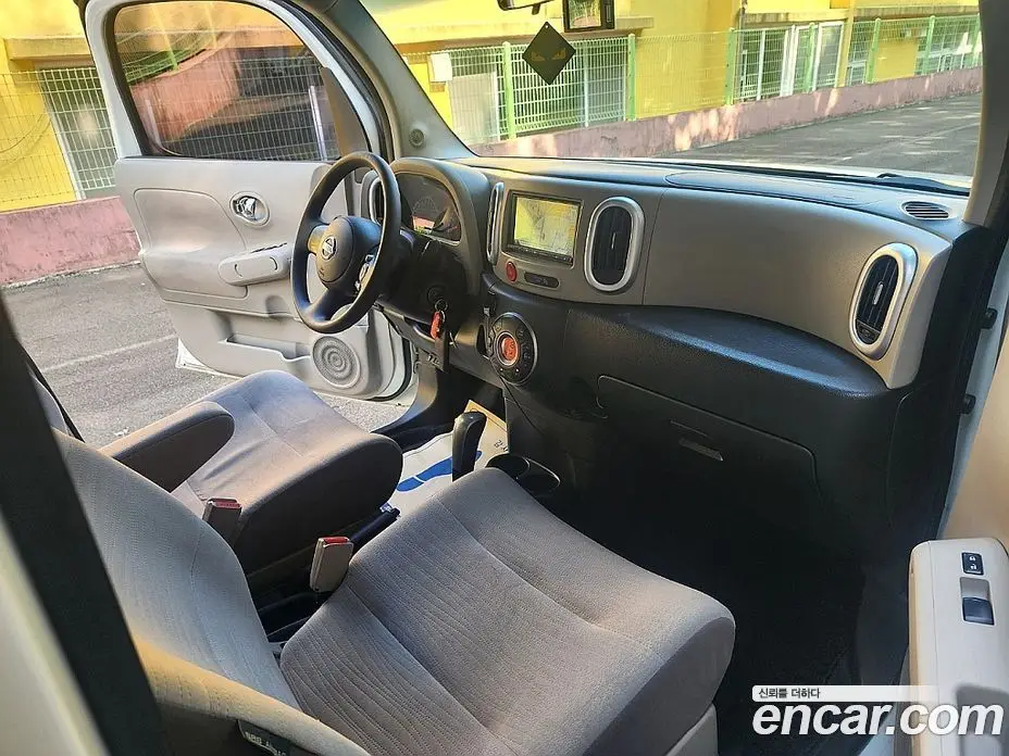 Nissan Cube 2012 1.8 автомат (гидро), фото 14 Nissan Cube 2012 1.8 автомат (гидро), фото 14