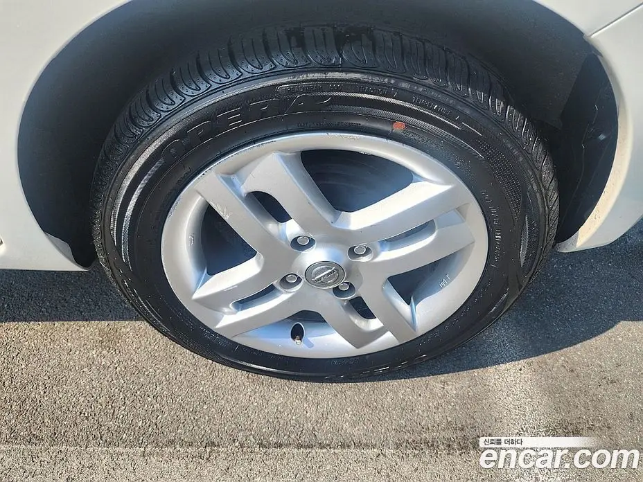 Nissan Cube 2012 1.8 автомат (гидро), фото 19 Nissan Cube 2012 1.8 автомат (гидро), фото 19