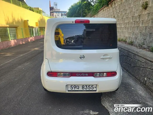 Nissan Cube 2012 1.8 автомат (гидро), миниатюра 5 Nissan Cube 2012 1.8 автомат (гидро), миниатюра 5