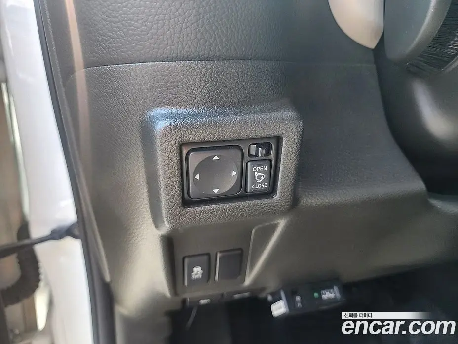 Nissan Cube 2012 1.8 автомат (гидро), фото 10 Nissan Cube 2012 1.8 автомат (гидро), фото 10