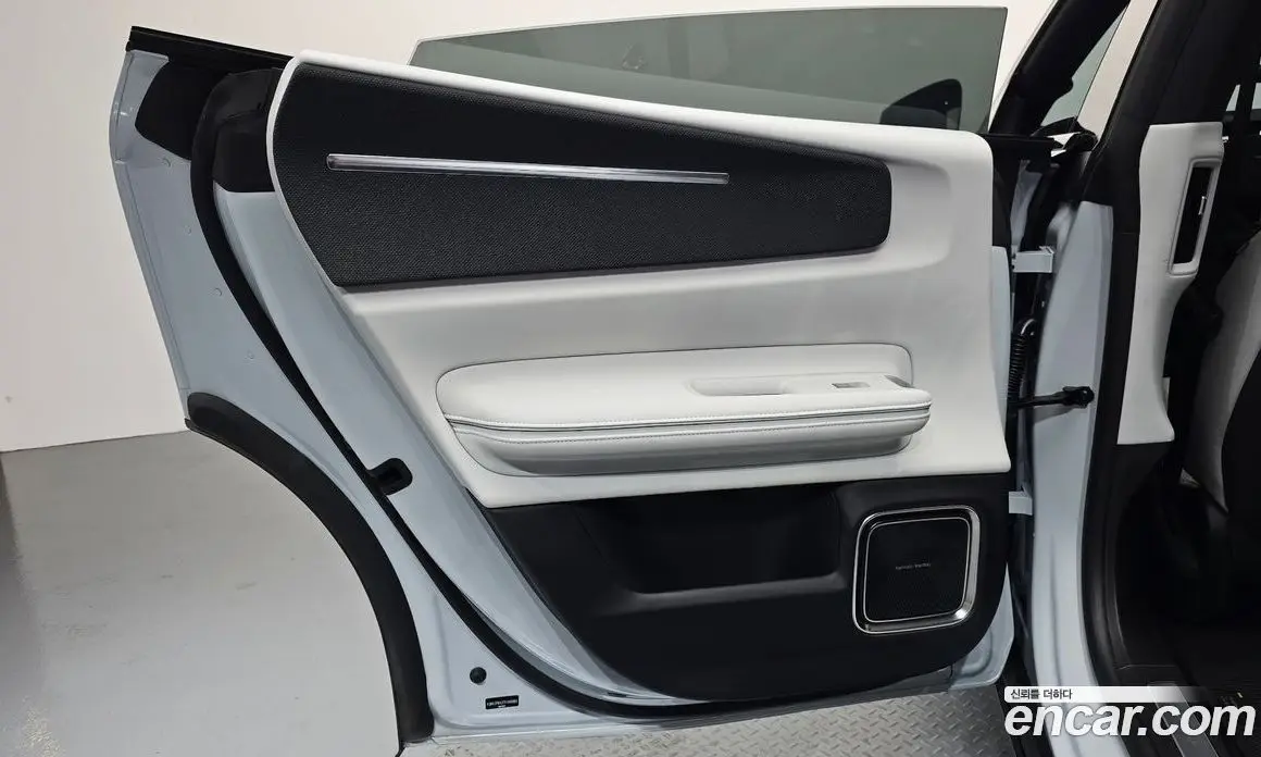 Polestar Polestar 4 2025 0.2 автомат (гидро), фото 15