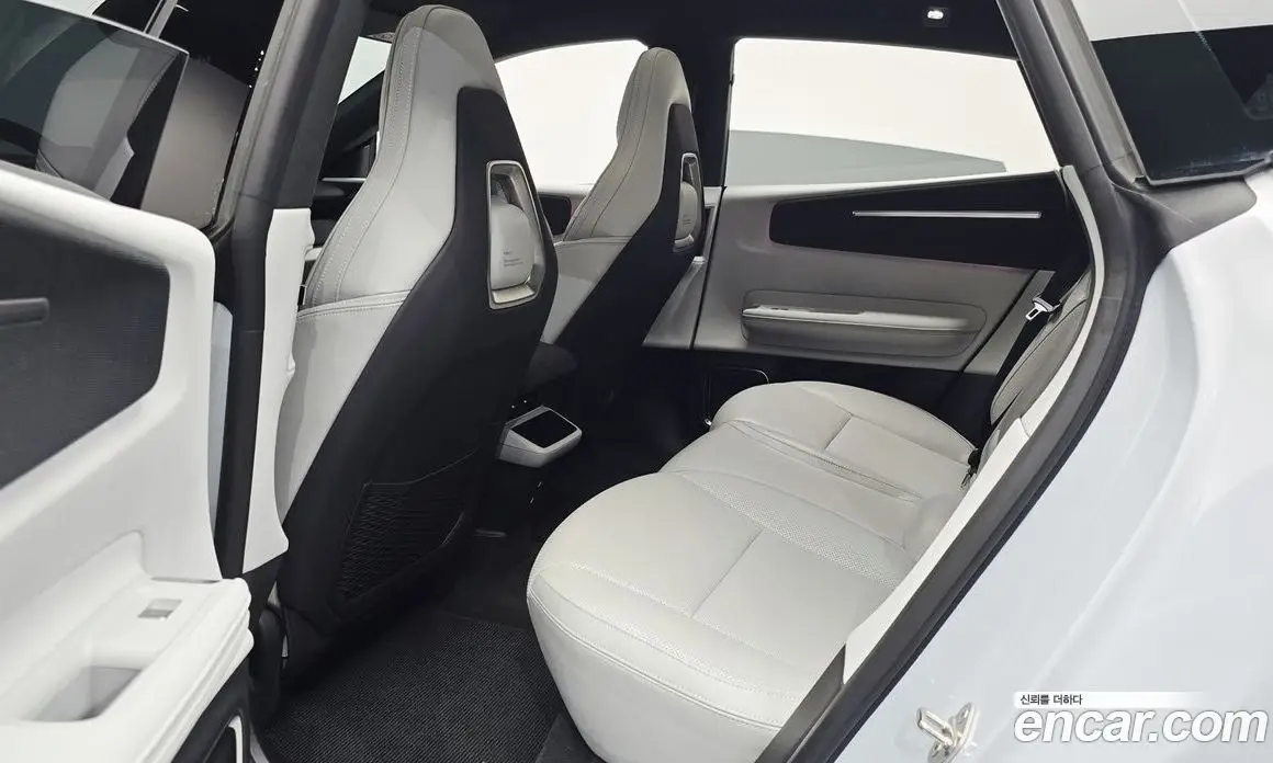 Polestar Polestar 4 2025 0.2 автомат (гидро), фото 17