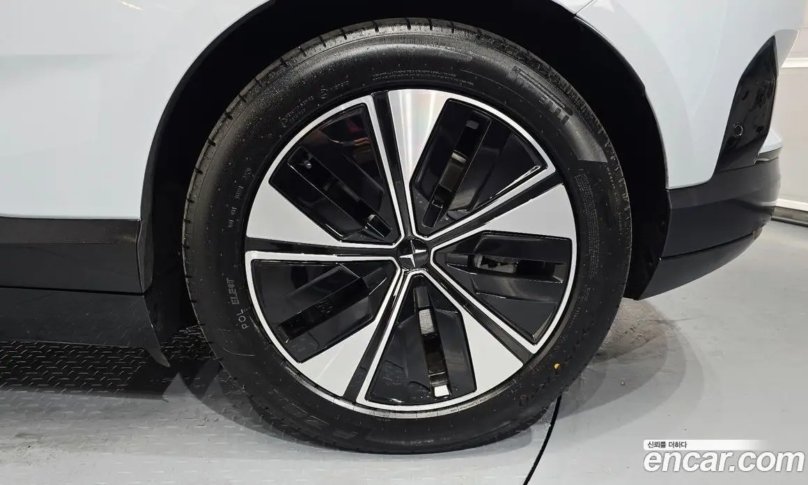 Polestar Polestar 4 2025 0.2 автомат (гидро), фото 5