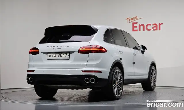 Porsche Cayenne 2015 3.0 автомат (гидро), миниатюра 2