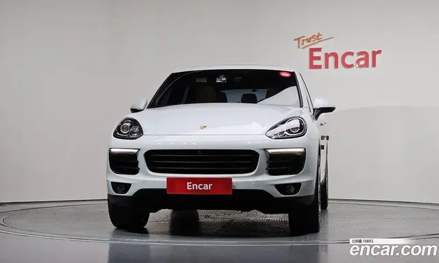 Porsche Cayenne 2015 3.0 автомат (гидро), миниатюра 3