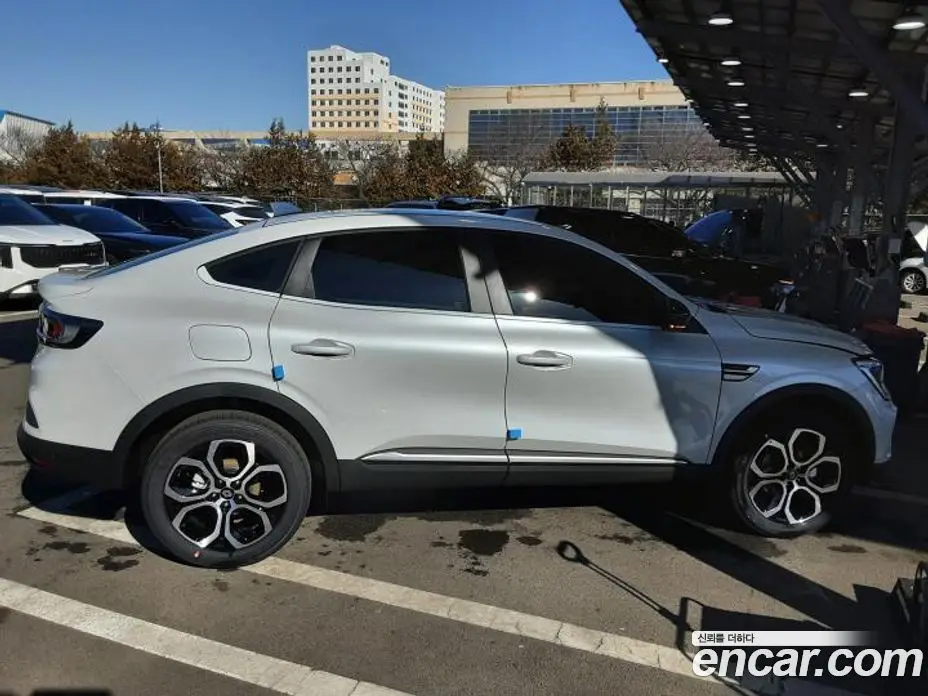 Renault (Samsung) Arkana 2026 1.6 автомат (гидро), фото 5 Renault (Samsung) Arkana 2026 1.6 автомат (гидро), фото 5