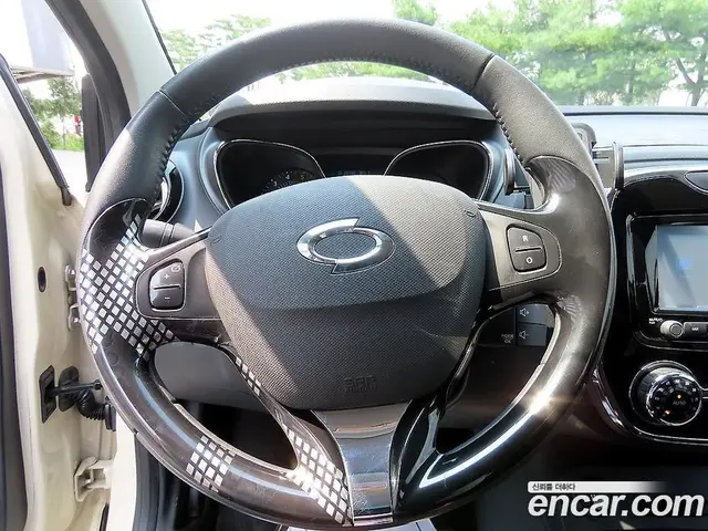 Renault (Samsung) QM3 2014 1.5 автомат (гидро), миниатюра 8 Renault (Samsung) QM3 2014 1.5 автомат (гидро), миниатюра 8