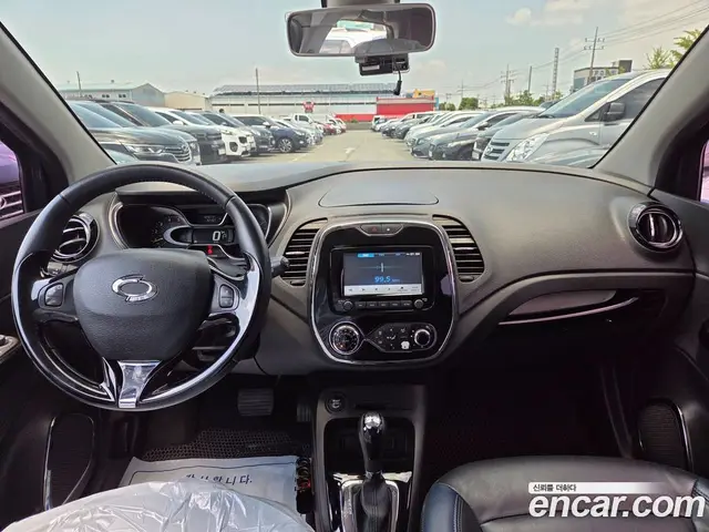 Renault (Samsung) QM3 2015 1.5 автомат (гидро), миниатюра 8 Renault (Samsung) QM3 2015 1.5 автомат (гидро), миниатюра 8