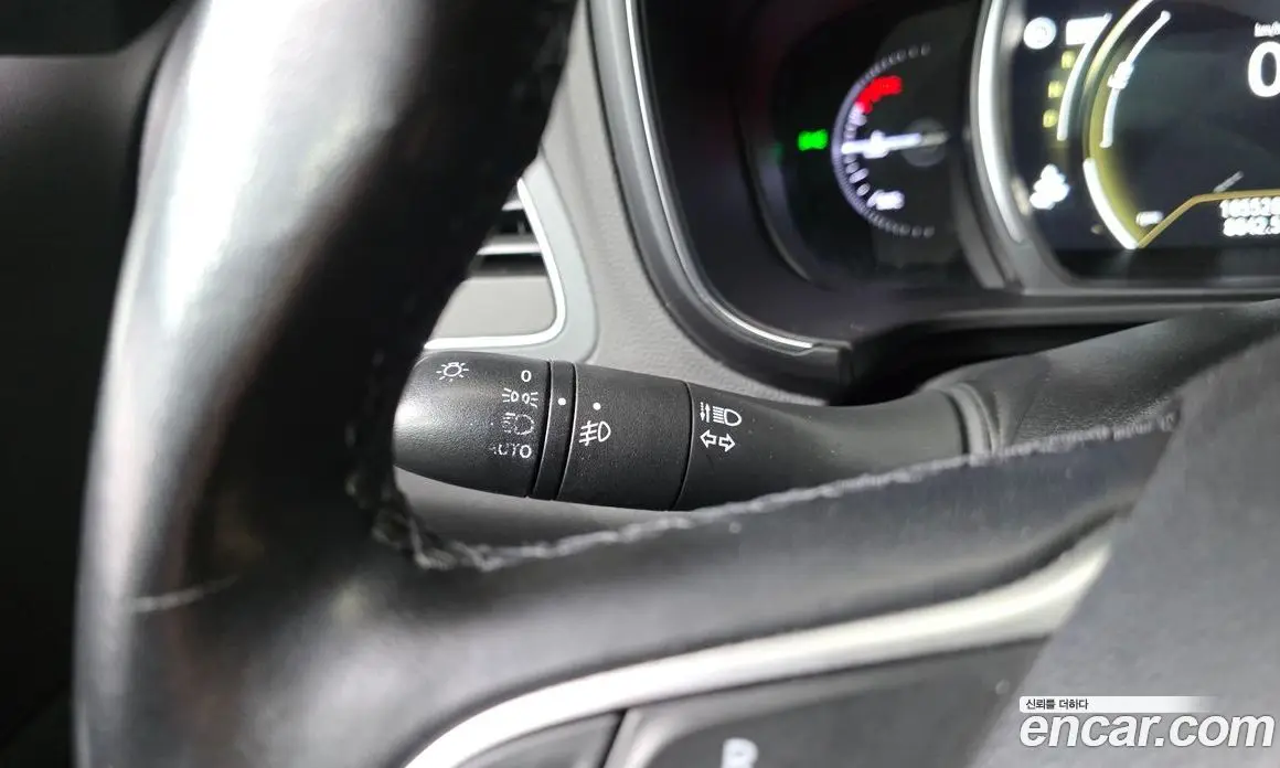 Renault (Samsung) QM6 2018 2.0 автомат (гидро), фото 29 Renault (Samsung) QM6 2018 2.0 автомат (гидро), фото 29