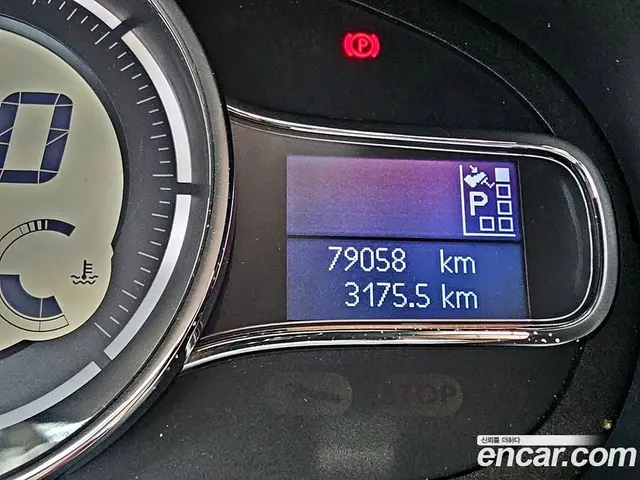 Renault (Samsung) SM3 2016 1.6 автомат (гидро), миниатюра 8