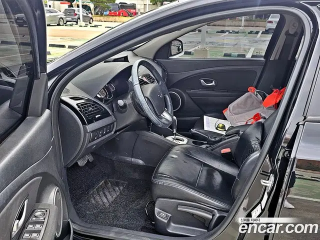 Renault (Samsung) SM3 2016 1.6 автомат (гидро), миниатюра 10