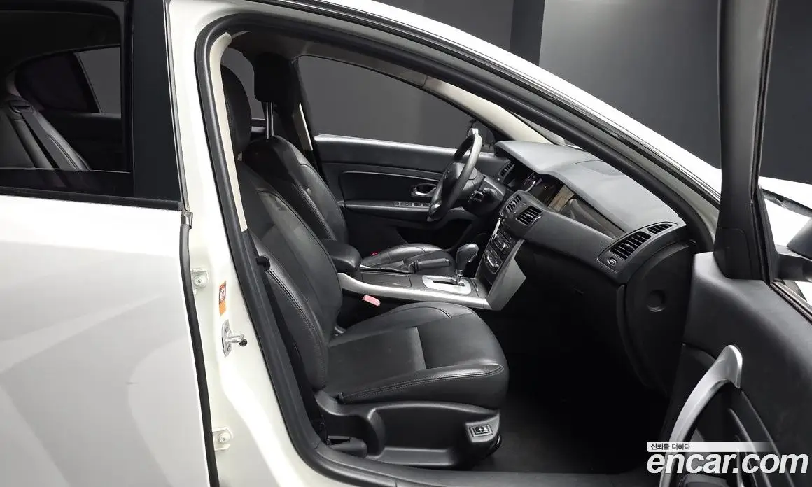 Renault (Samsung) SM5 2014 2.0 автомат (гидро), фото 16 Renault (Samsung) SM5 2014 2.0 автомат (гидро), фото 16