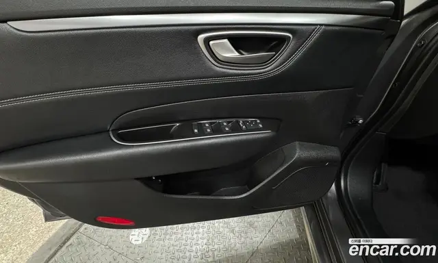 Renault (Samsung) SM6 2022 1.3 автомат (гидро), миниатюра 10