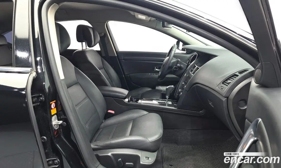 Renault (Samsung) SM7 2016 2.0 автомат (гидро), фото 16 Renault (Samsung) SM7 2016 2.0 автомат (гидро), фото 16