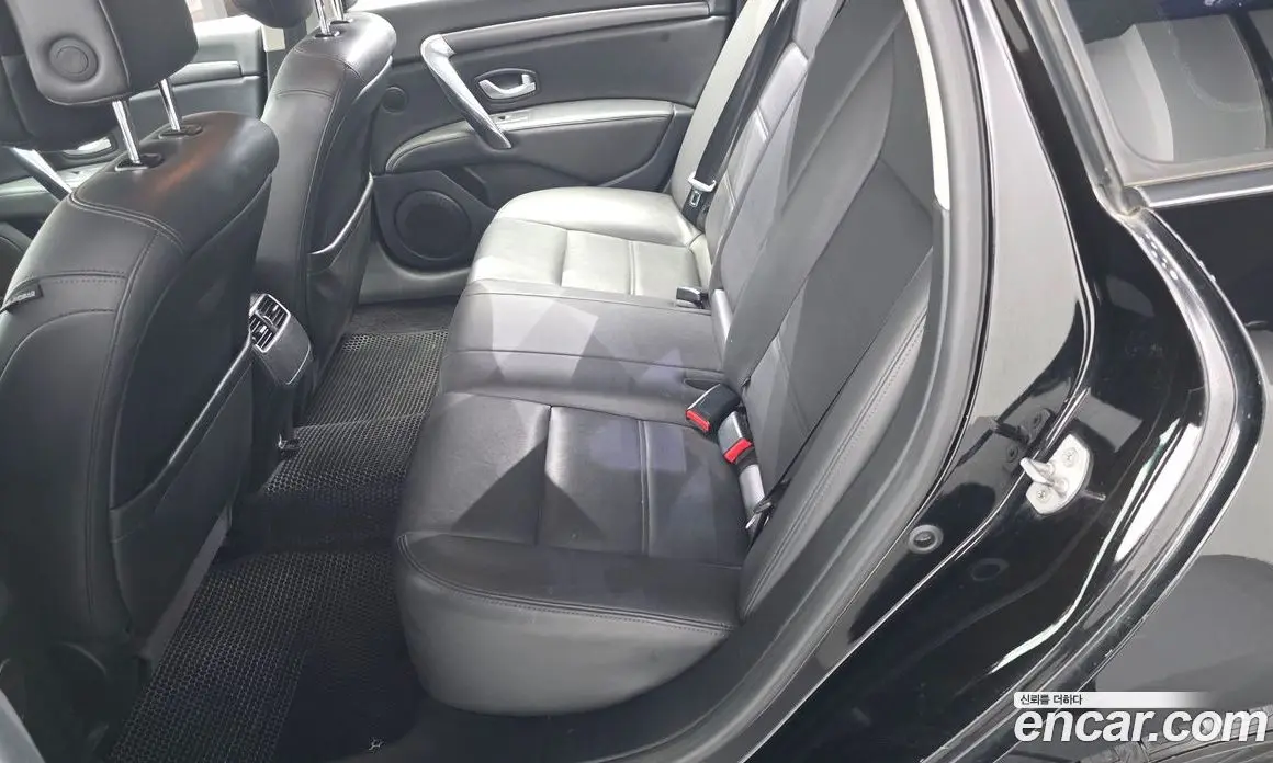 Renault (Samsung) SM7 2016 2.0 автомат (гидро), фото 18 Renault (Samsung) SM7 2016 2.0 автомат (гидро), фото 18