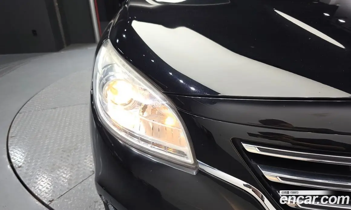 Renault (Samsung) SM7 2016 2.0 автомат (гидро), фото 8 Renault (Samsung) SM7 2016 2.0 автомат (гидро), фото 8