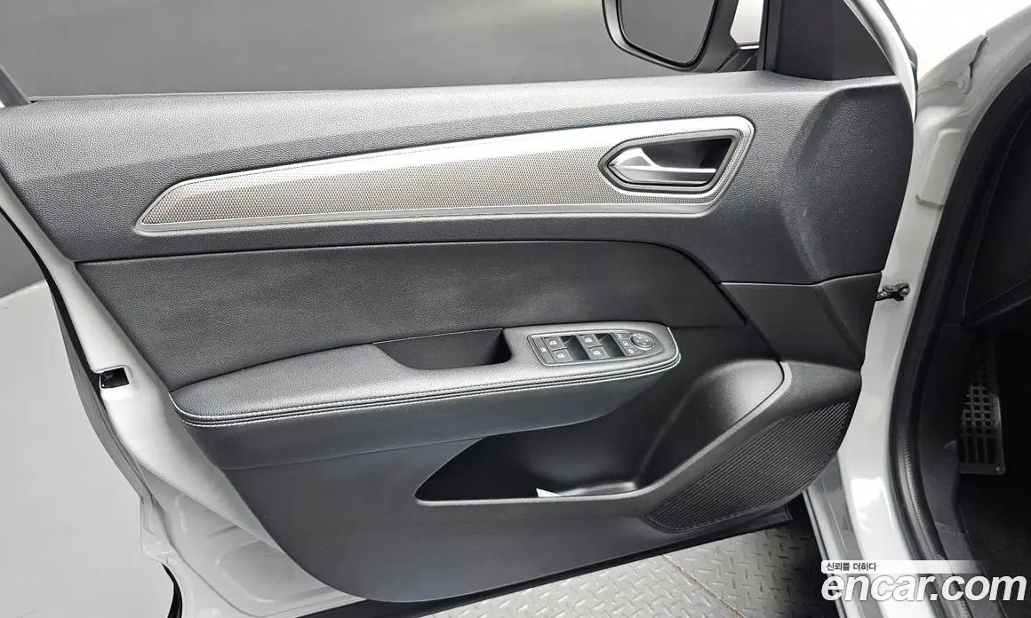 Renault (Samsung) XM3 2023 1.6 автомат (гидро), фото 13 Renault (Samsung) XM3 2023 1.6 автомат (гидро), фото 13