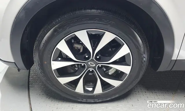 Renault (Samsung) XM3 2023 1.6 автомат (гидро), миниатюра 4 Renault (Samsung) XM3 2023 1.6 автомат (гидро), миниатюра 4