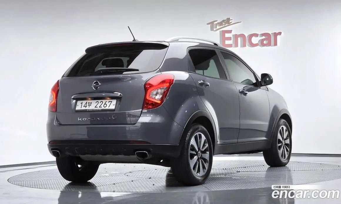 SsangYong Korando 2015 2.0 автомат (гидро), фото 1 SsangYong Korando 2015 2.0 автомат (гидро), фото 1