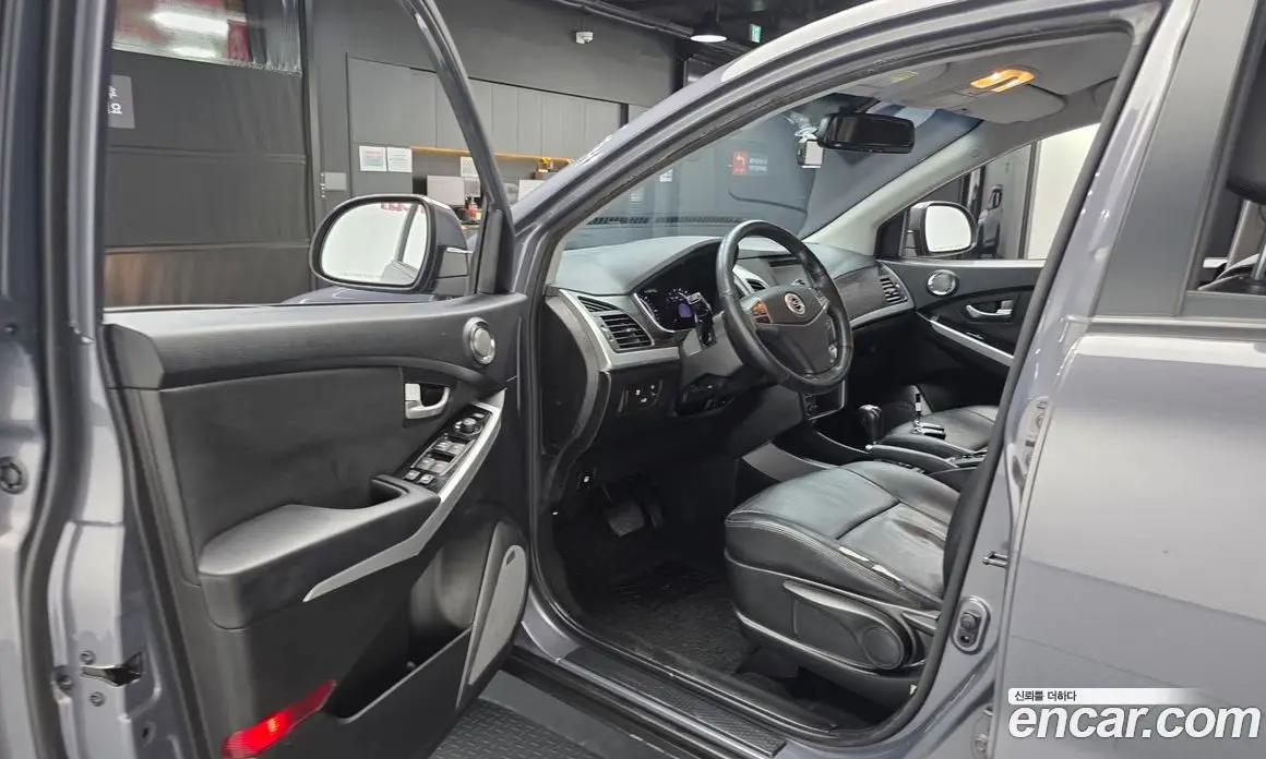 SsangYong Korando 2015 2.0 автомат (гидро), фото 12 SsangYong Korando 2015 2.0 автомат (гидро), фото 12