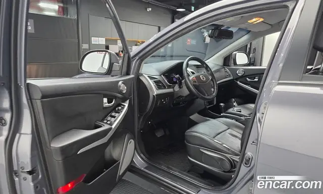 SsangYong Korando 2015 2.0 автомат (гидро), миниатюра 12