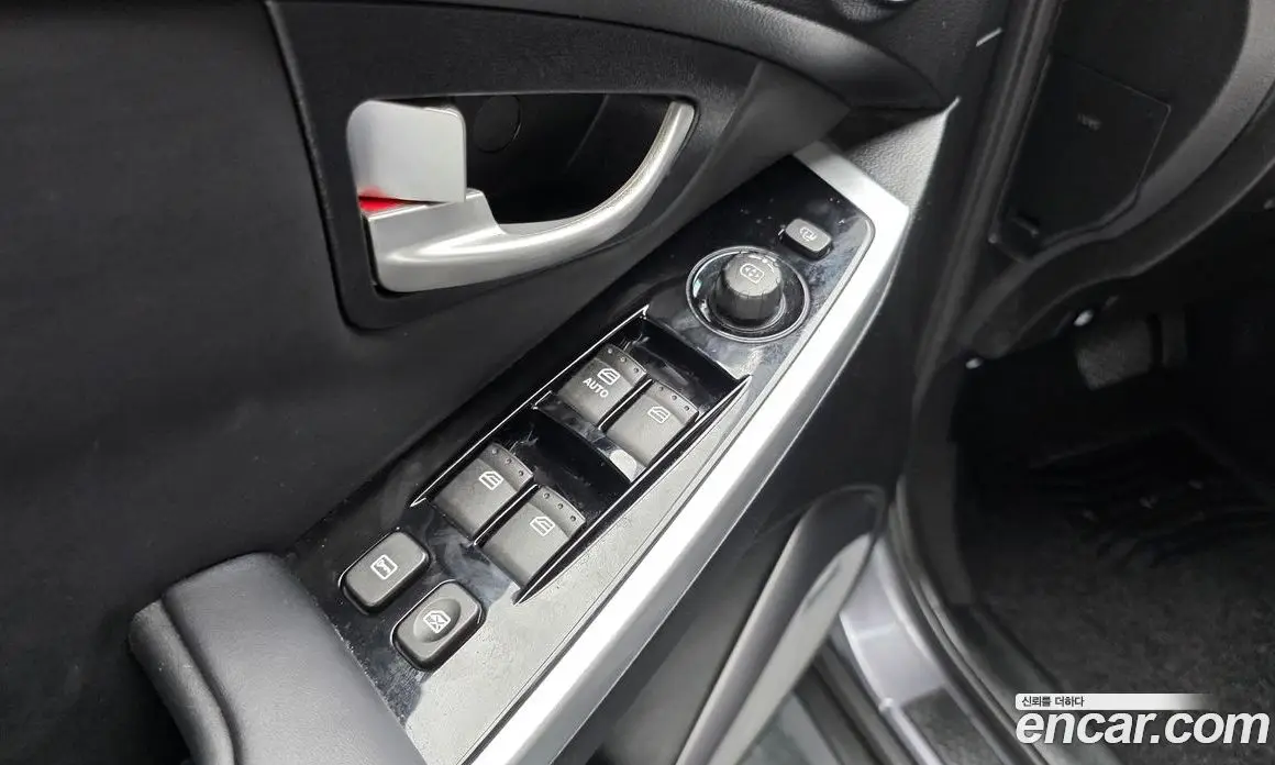 SsangYong Korando 2015 2.0 автомат (гидро), фото 26 SsangYong Korando 2015 2.0 автомат (гидро), фото 26