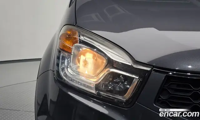 SsangYong Korando 2015 2.0 автомат (гидро), миниатюра 7 SsangYong Korando 2015 2.0 автомат (гидро), миниатюра 7