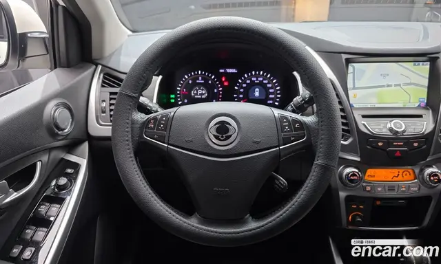 SsangYong Korando 2015 2.0 автомат (гидро), миниатюра 12