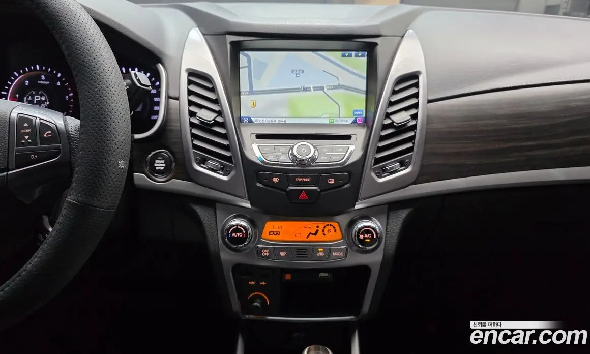 SsangYong Korando 2015 2.0 автомат (гидро), фото 18 SsangYong Korando 2015 2.0 автомат (гидро), фото 18